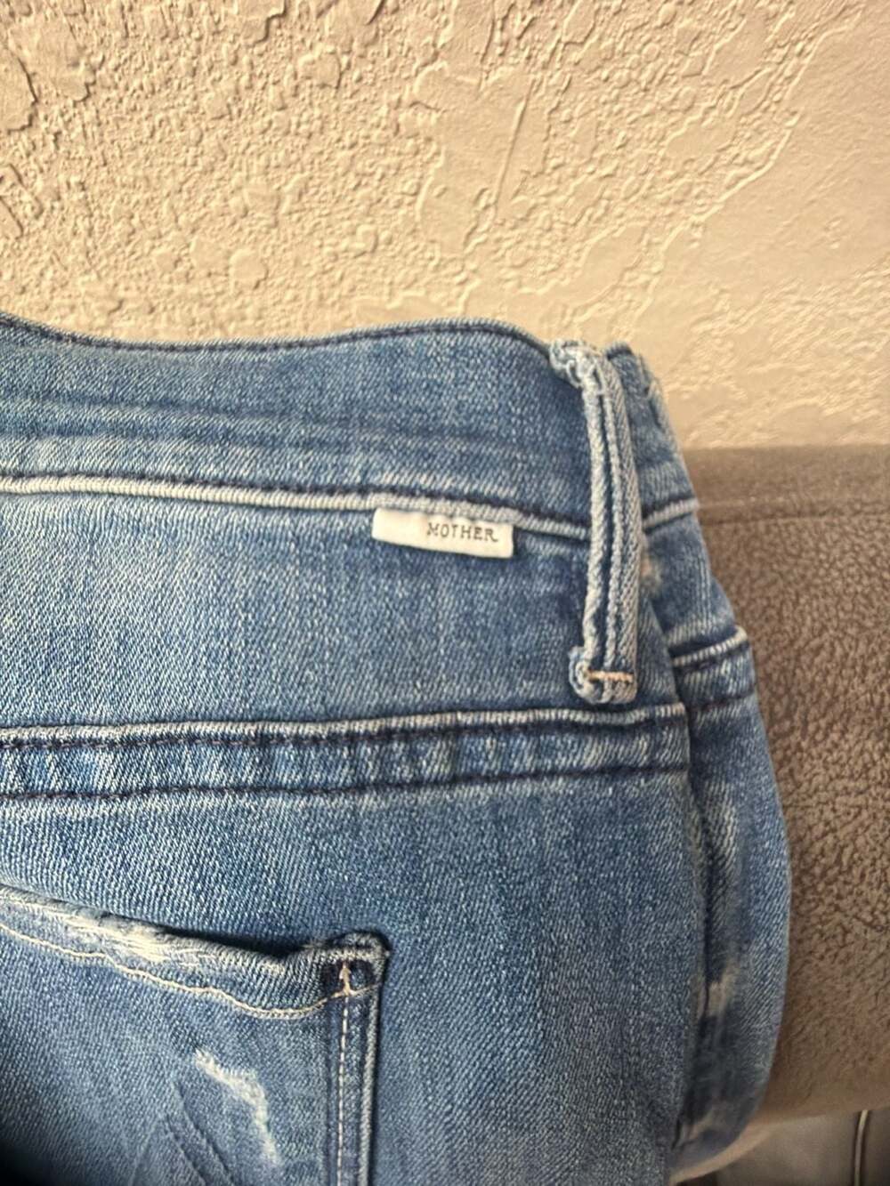 MOTHER The Stunner Ankle Fray Size 28 Graffiti Girl Jeans
